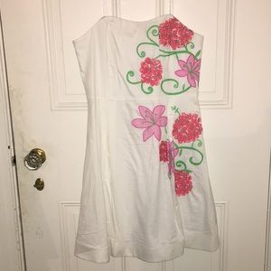 Lilly Pulitzer White Embroidered Flower dress 6